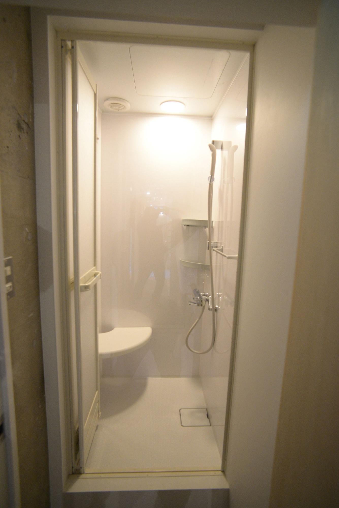 Artnshelter Hostel Tokyo Exterior photo